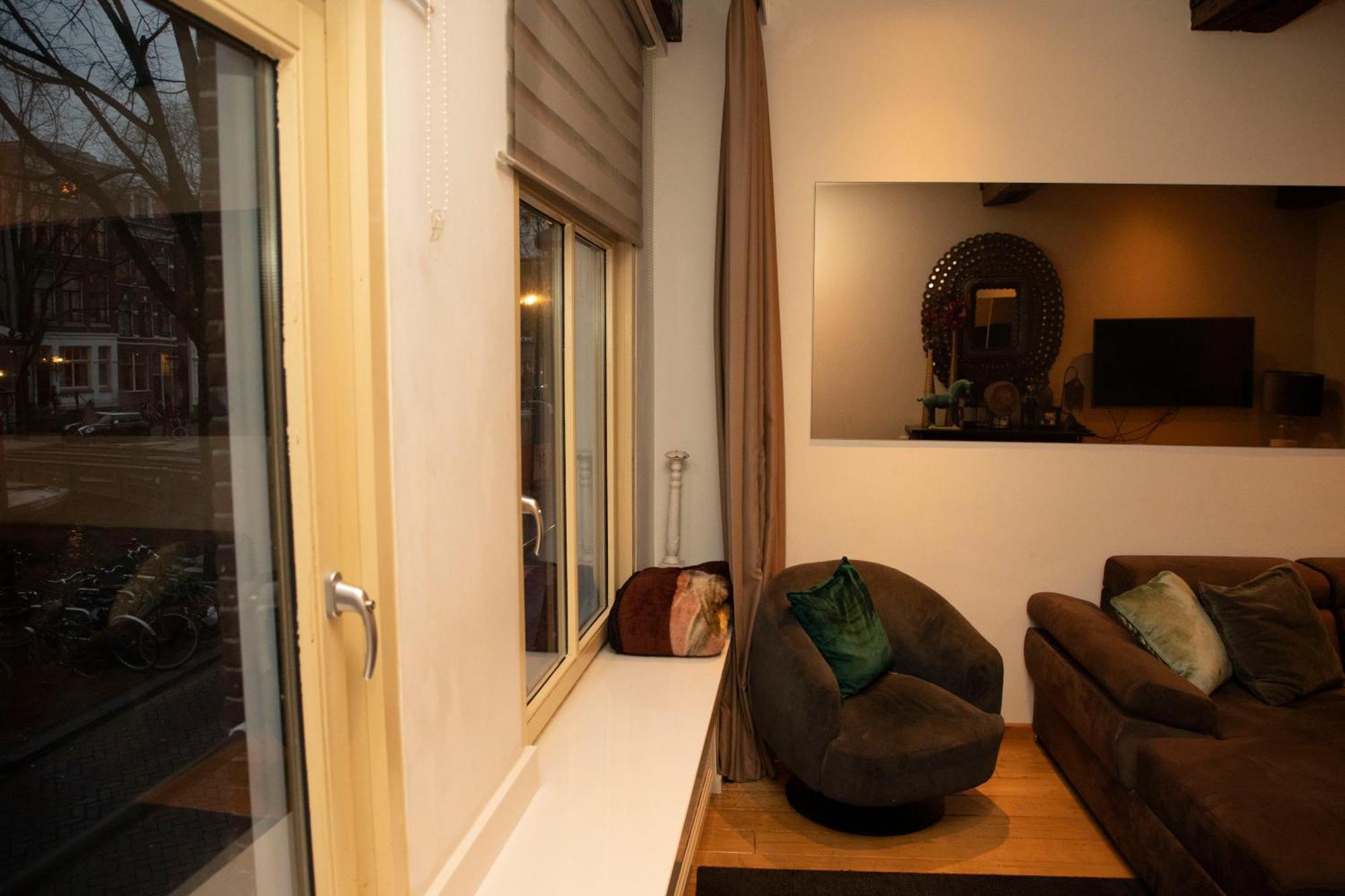 Red Light District B & B Canal View Amsterdam Esterno foto